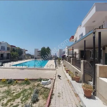 Adakule Sitesi * Kusadasi